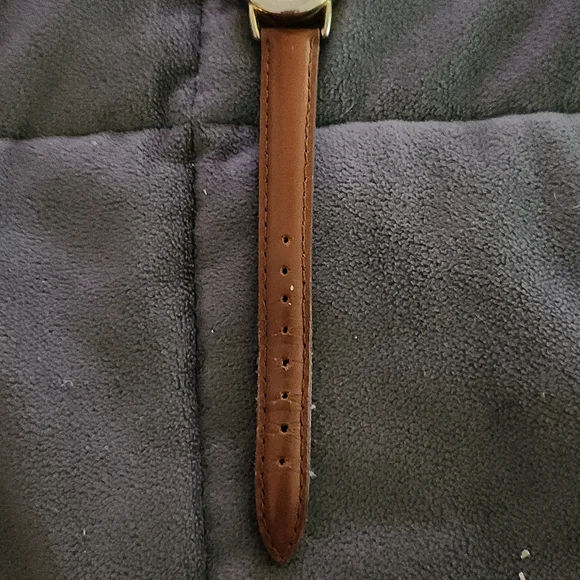 Women’s Tinkerbell Watch - band is brown color - Picture 3 of 4